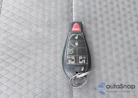 2010 Chrysler Town & Country Touring from USA, damaged, VIN 2A4RR5D19AR491330